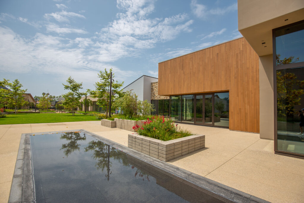 Ext FINAL (46 of 102)