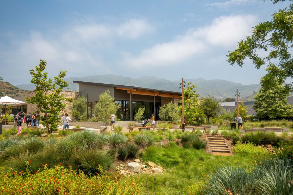 Ext FINAL (92 of 102)